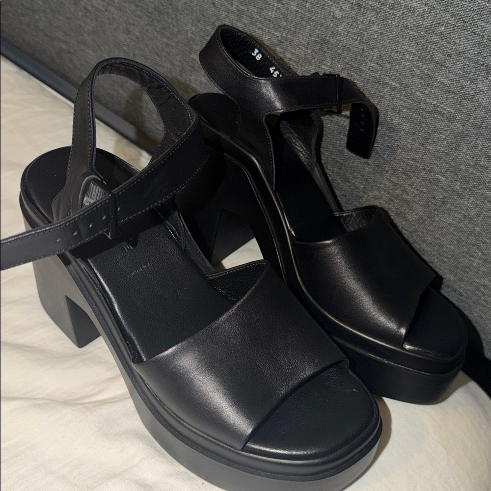 Robert Clergerie Black Leather Platform Heels - Picture 7 of 10